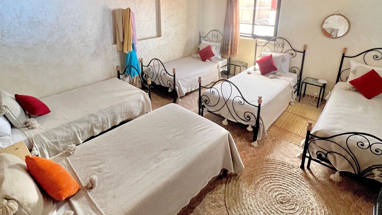 Photo of Bedroom in Tamrhakht