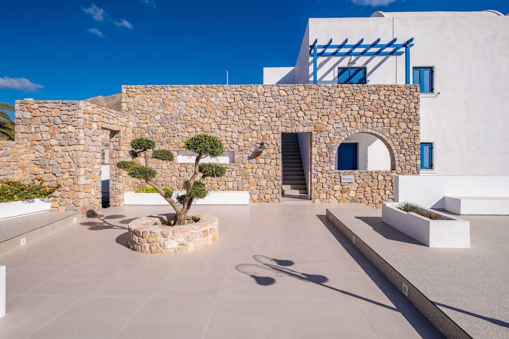 Photo of Outdoor in Perivolos