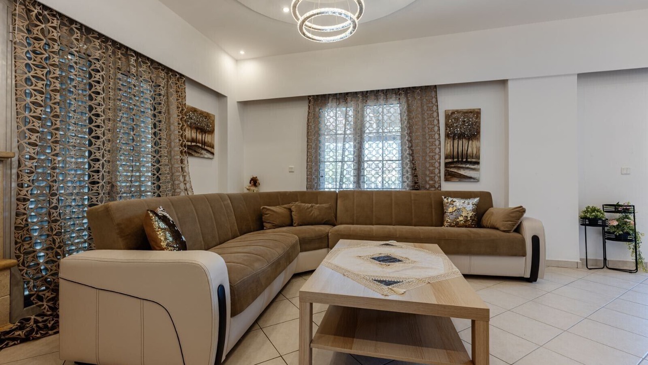 Photo of Livingroom in Alikanas