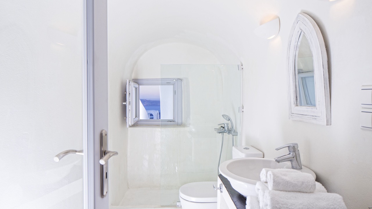 Photo of Bathroom in Imerovigli