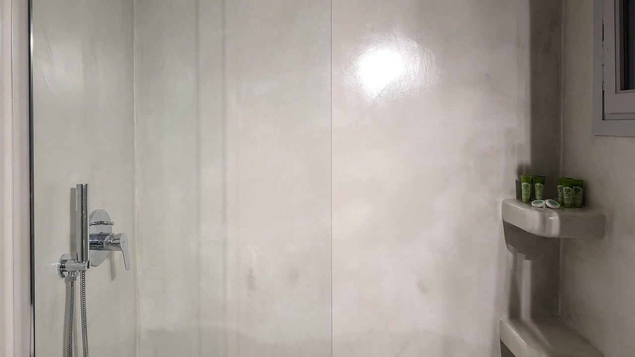 Photo of Bathroom in Kamari