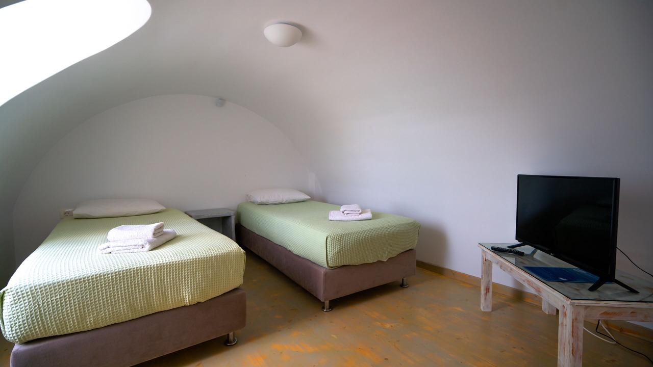 Photo of Bedroom in Messaria