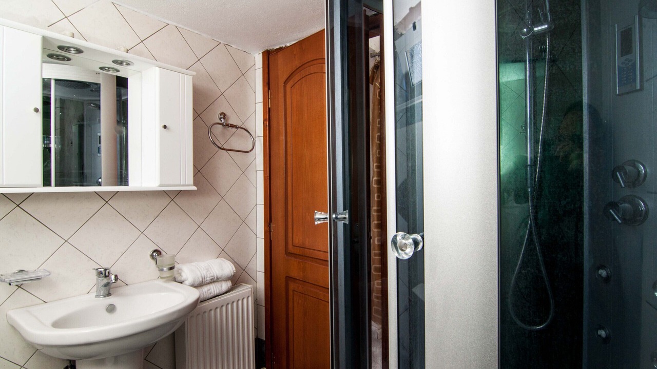 Photo of Bathroom in Geropotamos