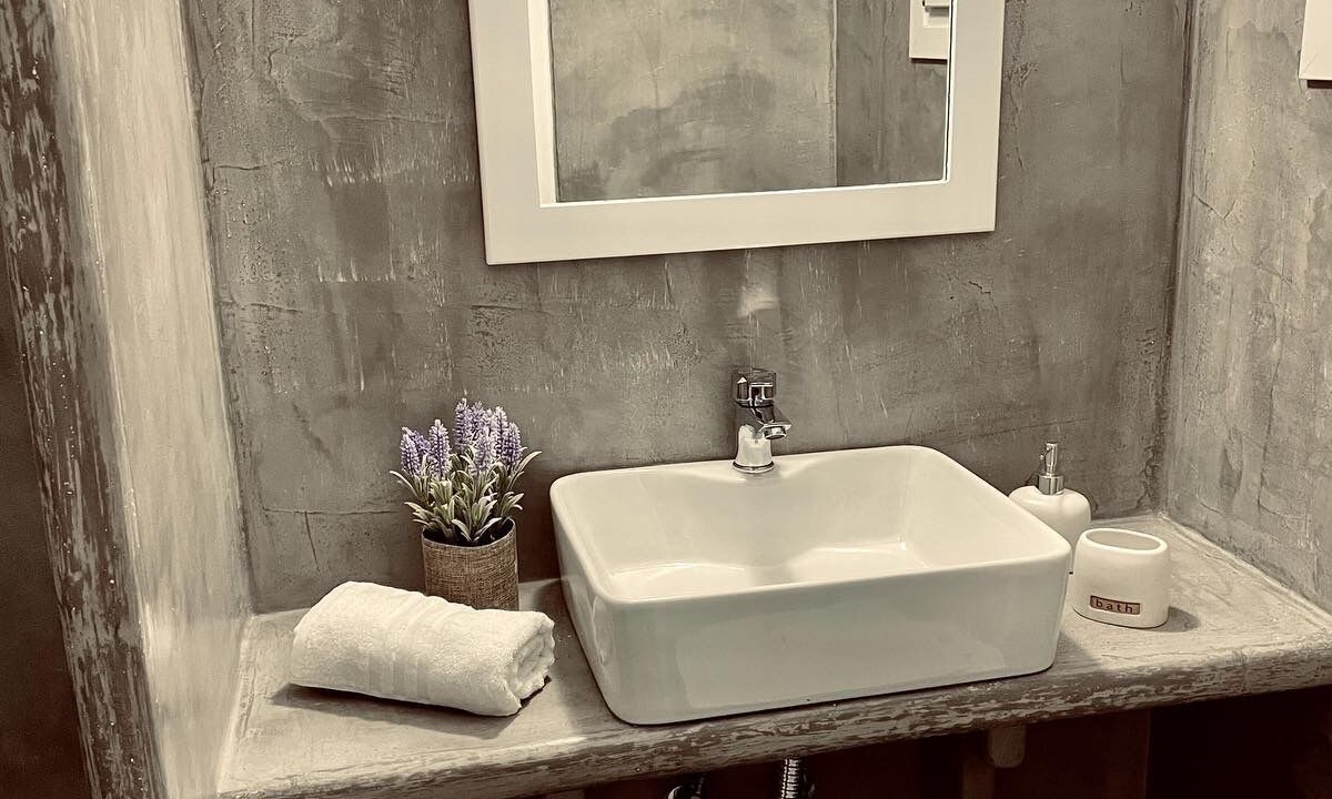 Photo of Bathroom in Perissa