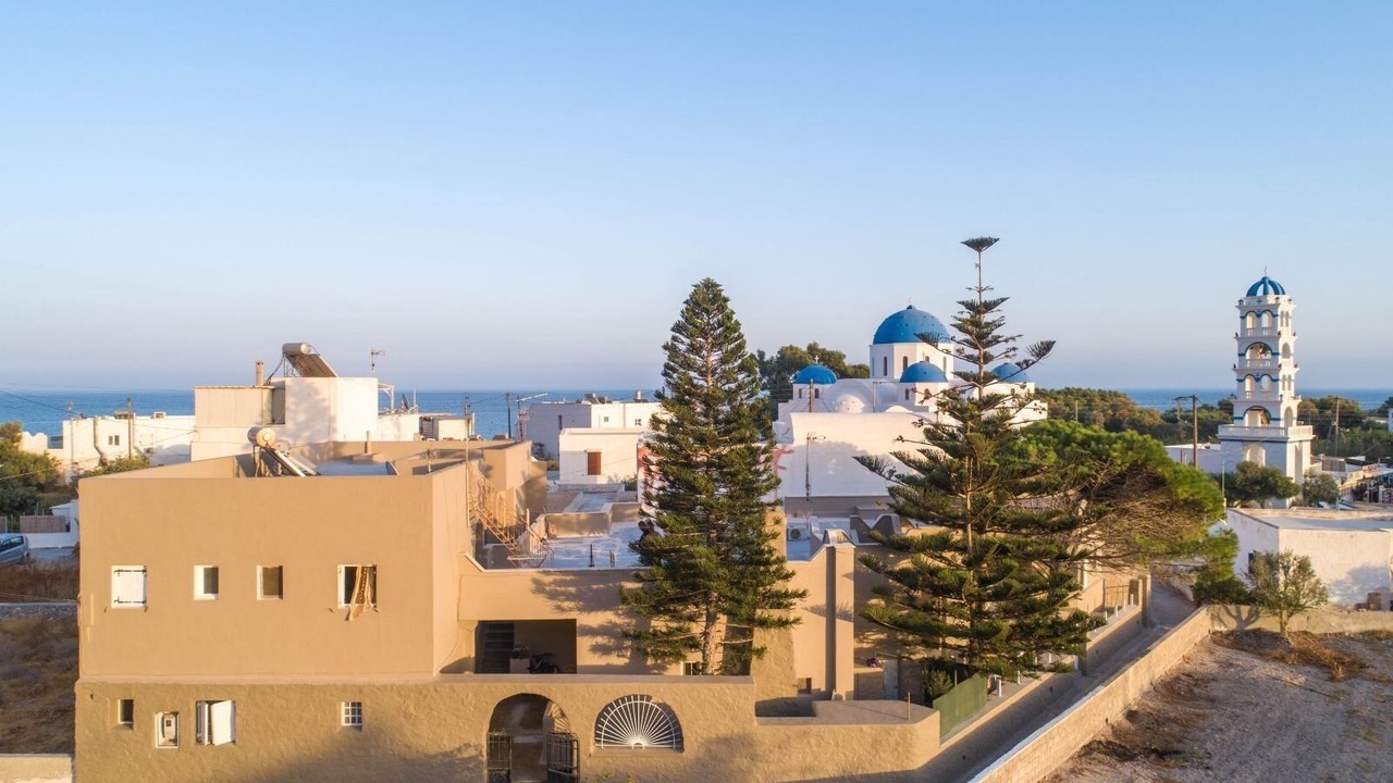 Photo of Outdoor in Perissa