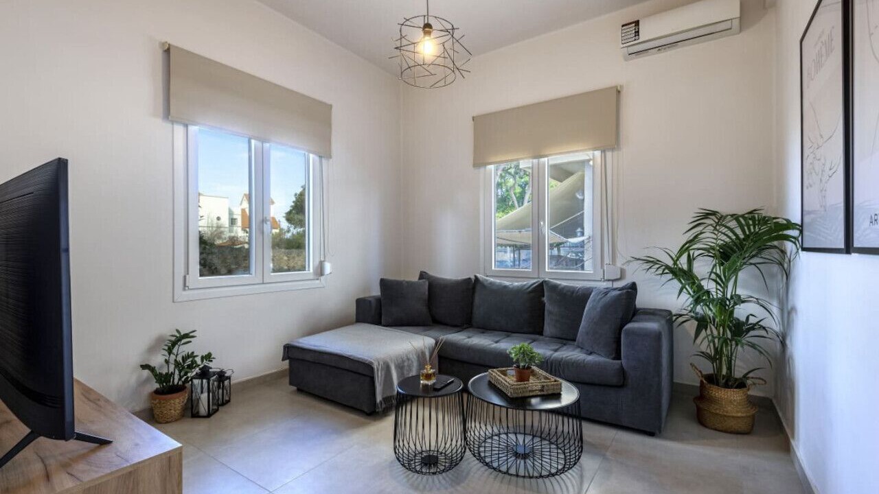 Photo of Livingroom in Kos Town