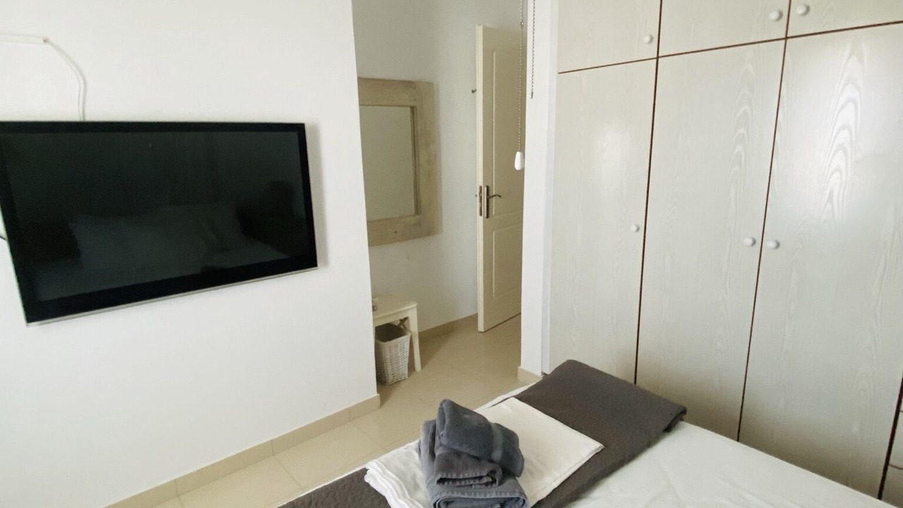Photo of Bedroom in Monolithos