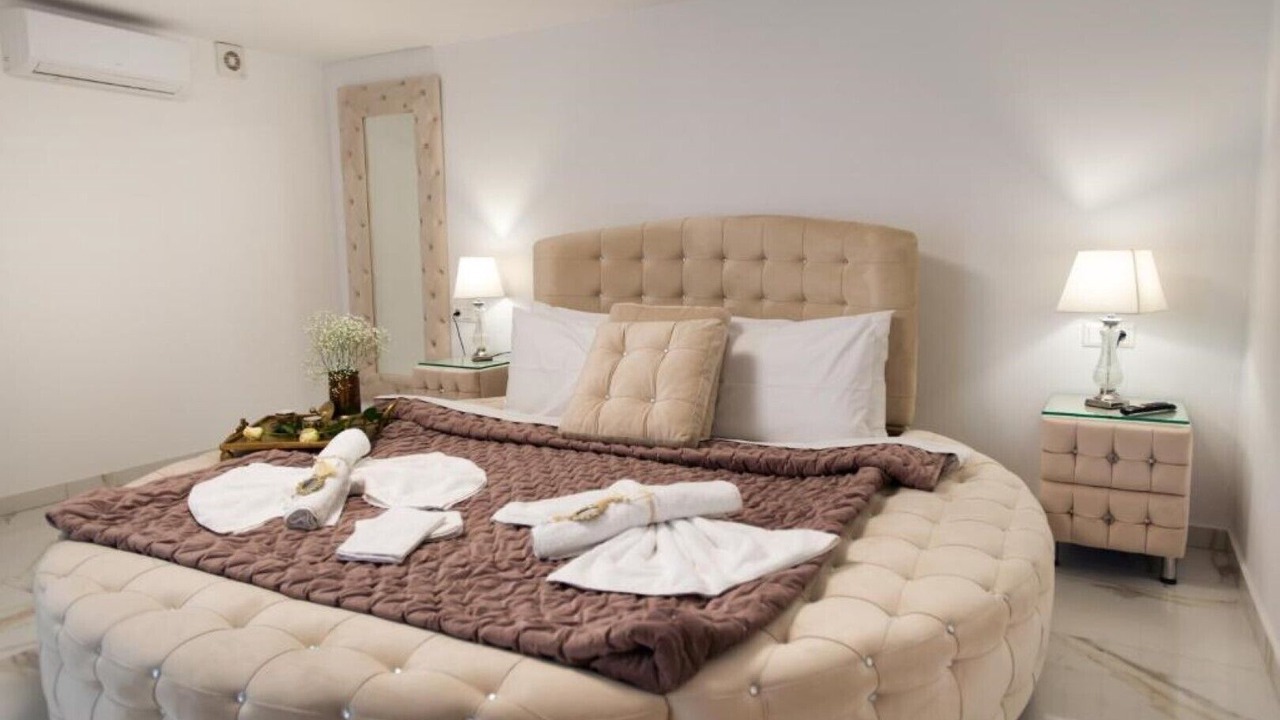 Photo of Bedroom in Neo Kalamaki