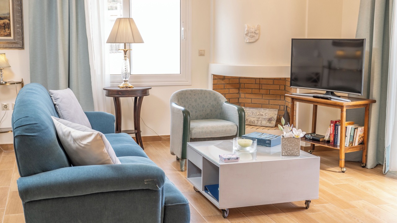 Photo of Livingroom in Karavomylos