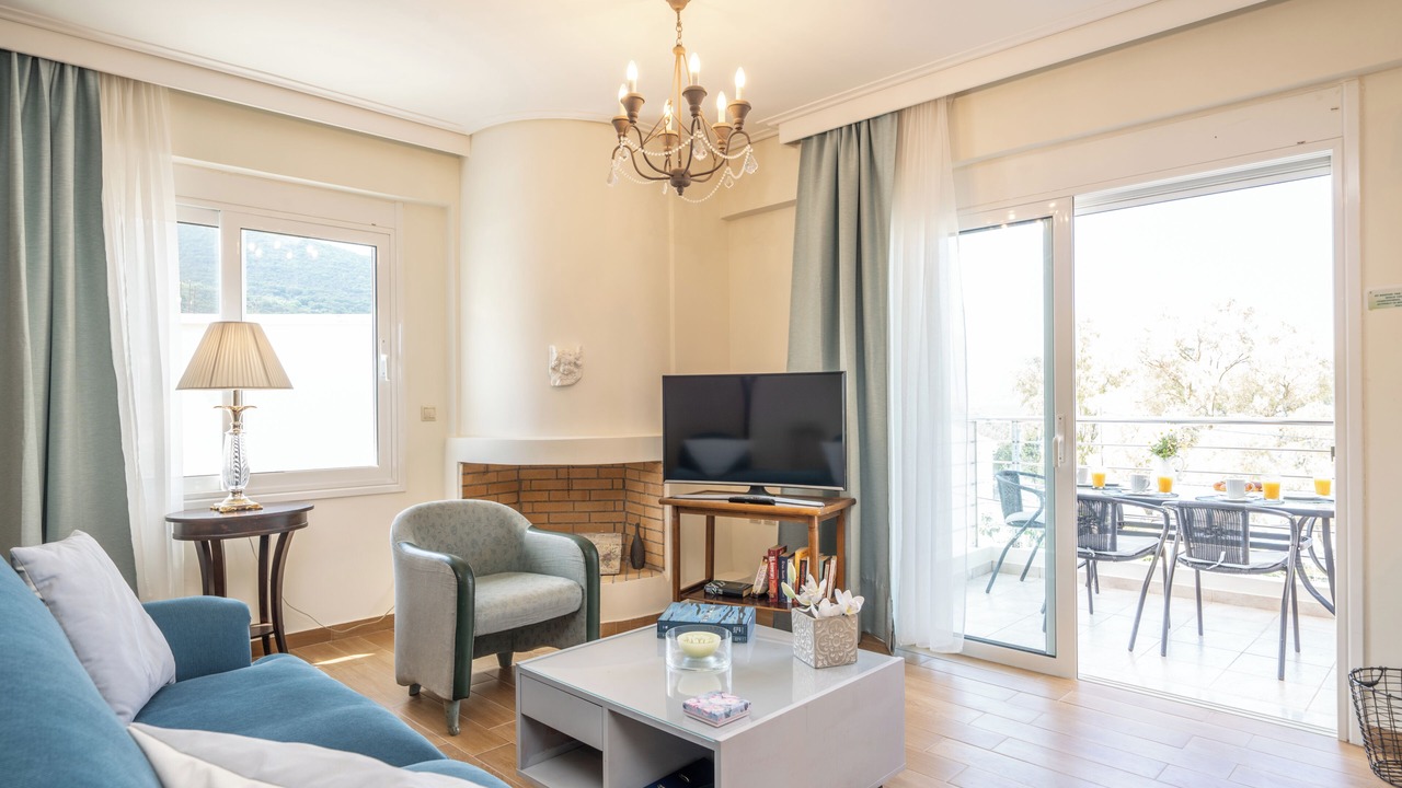 Photo of Livingroom in Karavomylos
