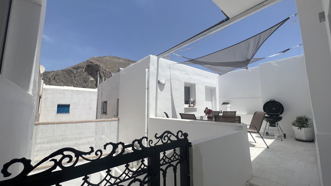 Photo of Patio Balcony in Perissa
