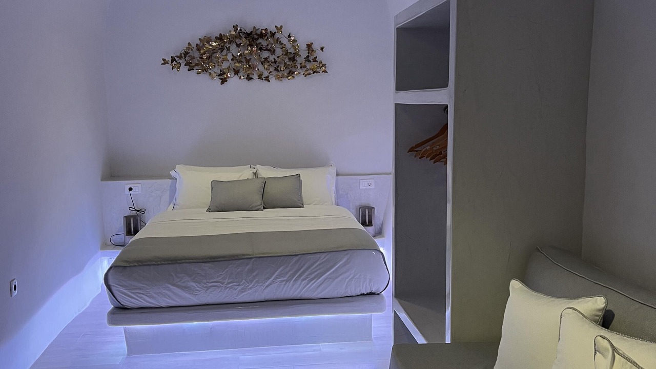 Photo of Bedroom in Emporio