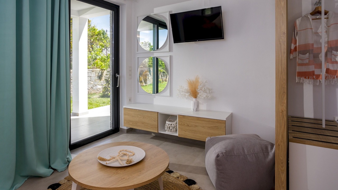 Photo of Livingroom in Malia