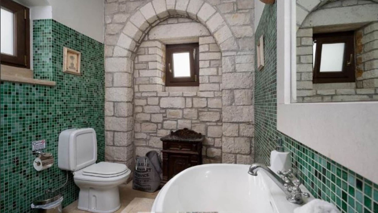 Photo of Bathroom in Kamilari