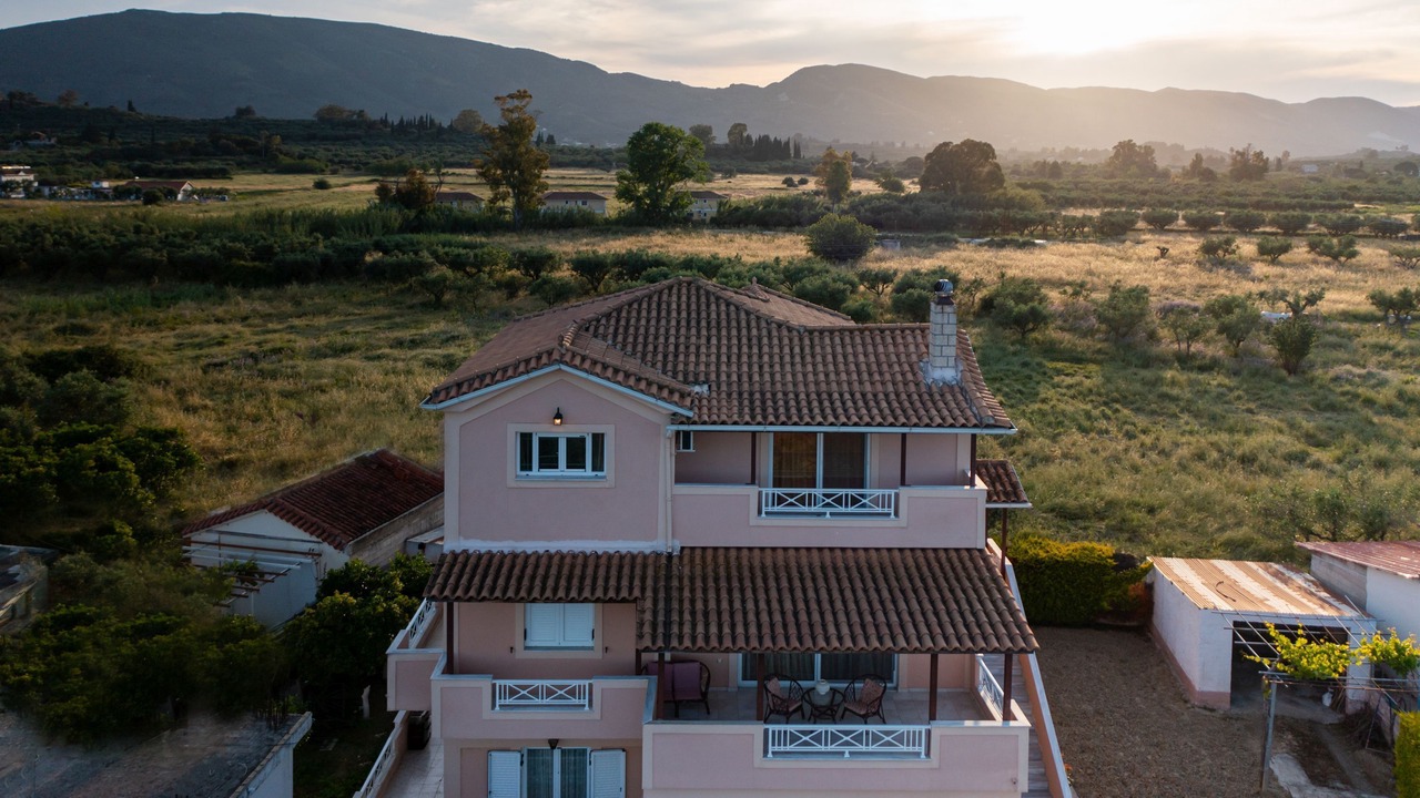 Photo of Outdoor in Agrilia