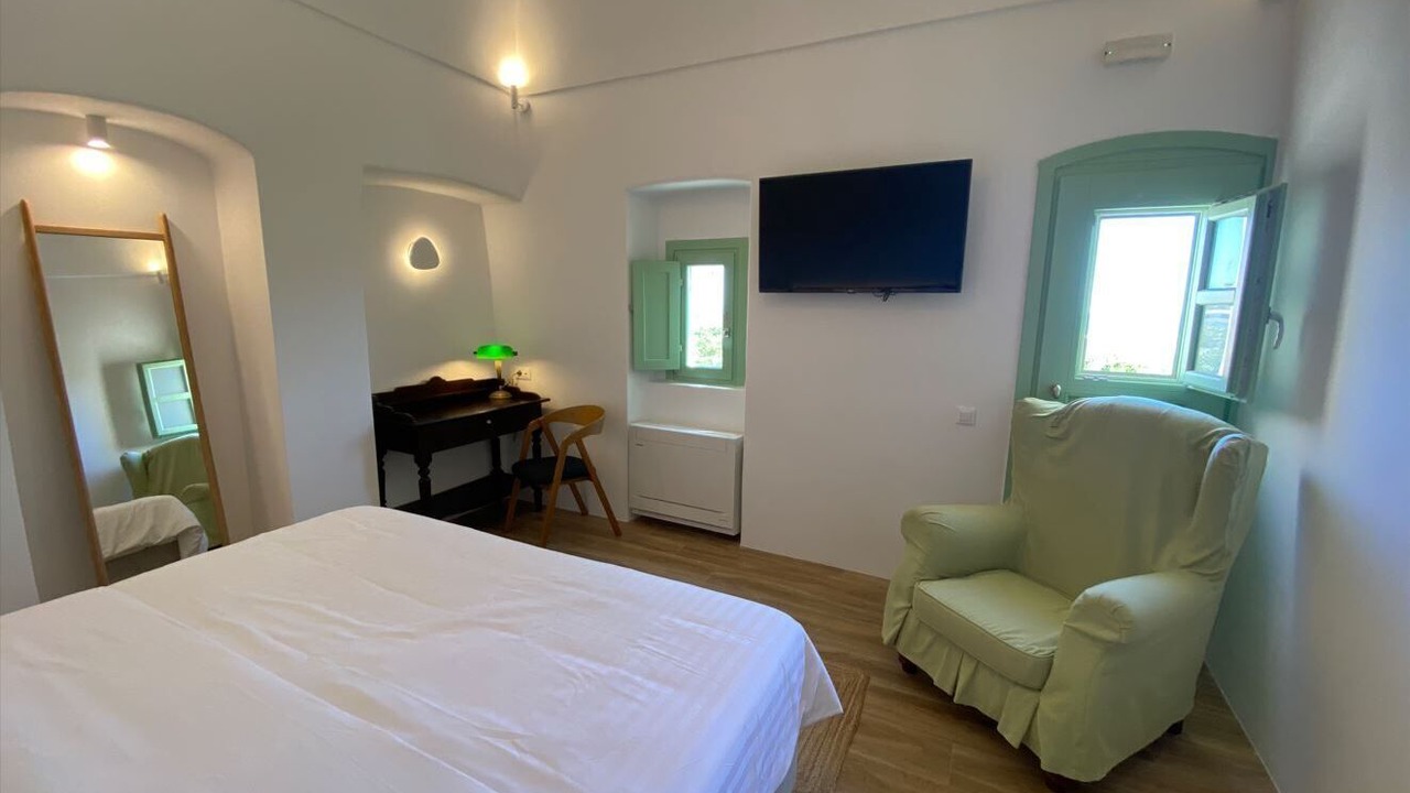 Photo of Bedroom in Exo Gonia