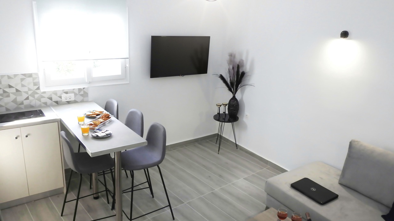 Photo of Livingroom in Perissa