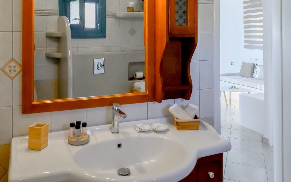 Photo of Bathroom in Vourvoulos