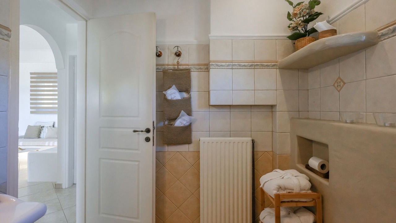 Photo of Bathroom in Vourvoulos