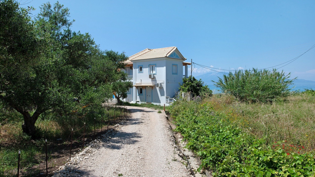 Photo of Outdoor in Alonia