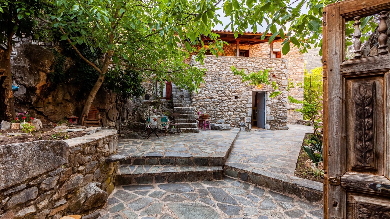 Photo of Outdoor in Lefktron
