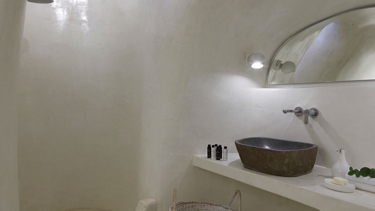 Photo of Bathroom in Exo Gonia