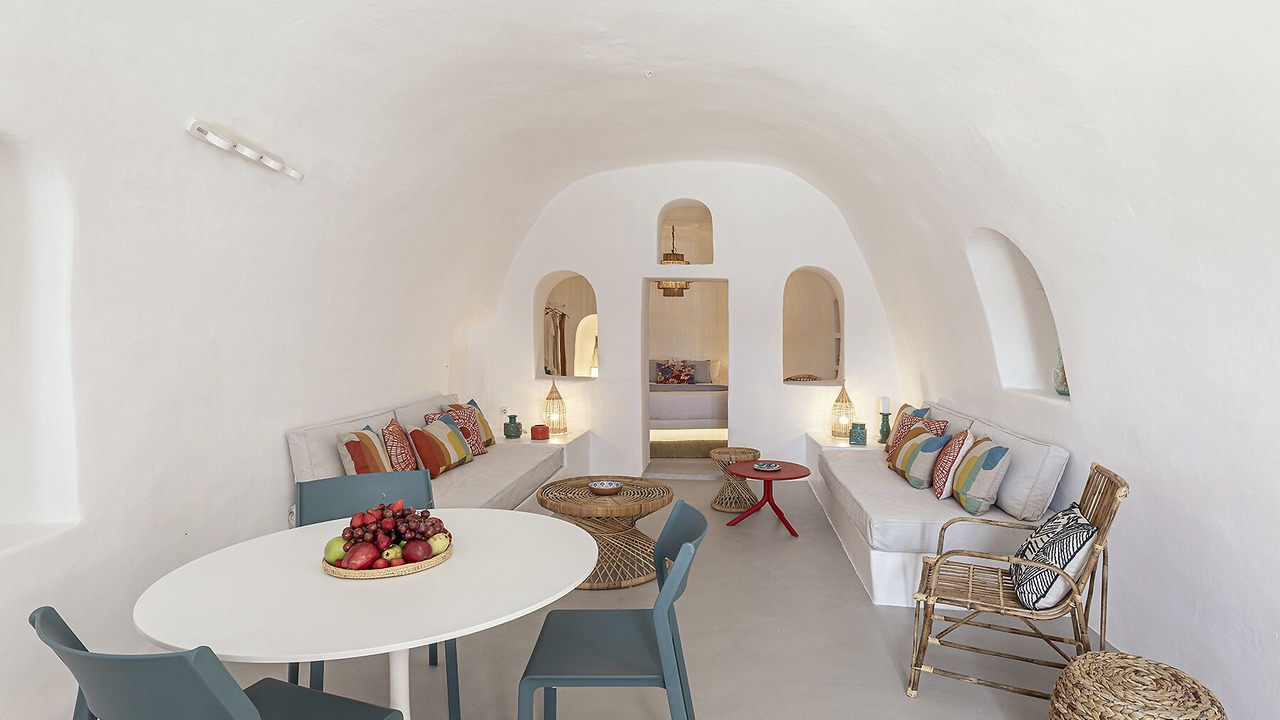 Photo of Bedroom in Oia