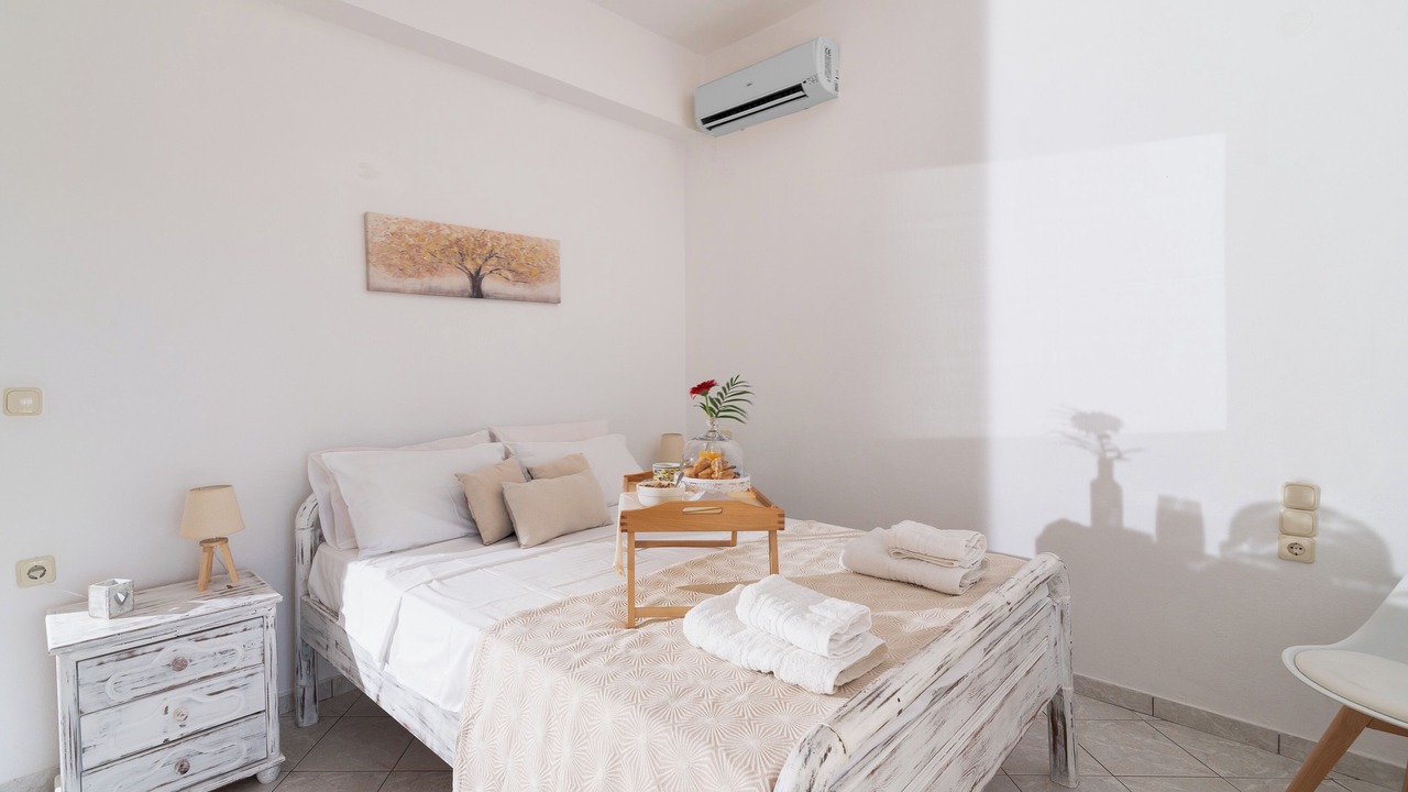 Photo of Bedroom in Neo Kalamaki
