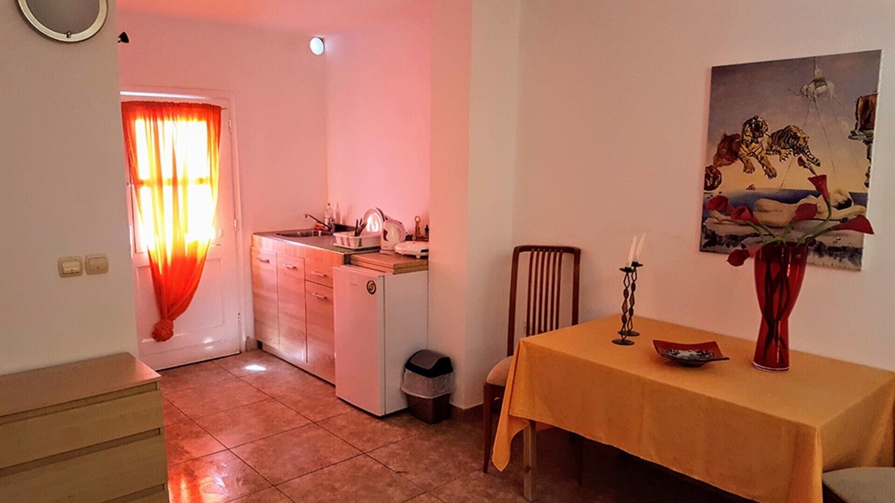 Photo of Others in Perissa