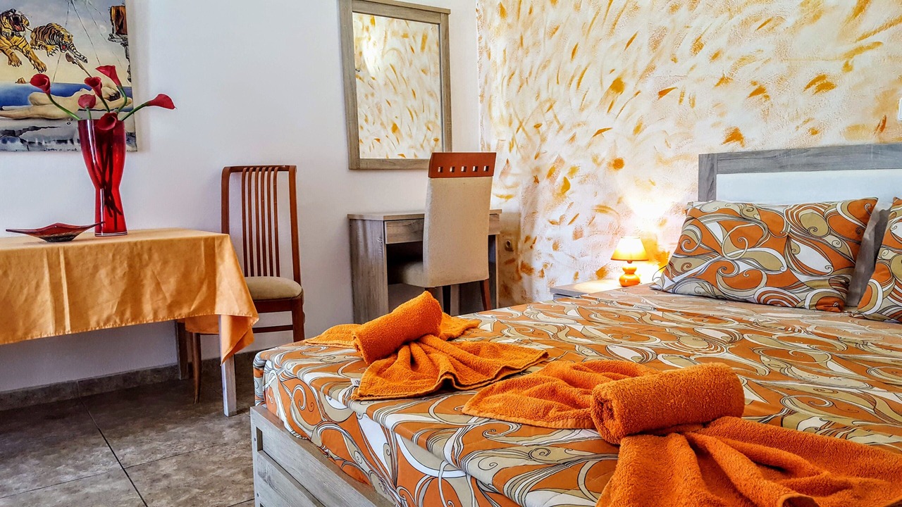 Photo of Bedroom in Perissa