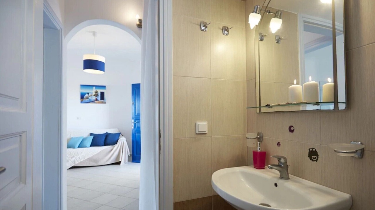 Photo of Bathroom in Monolithos