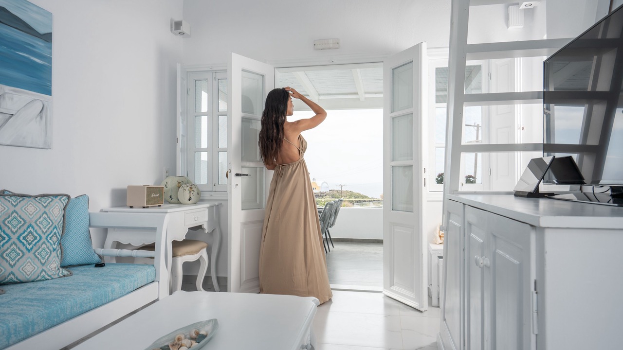 Photo of Bedroom in Oia
