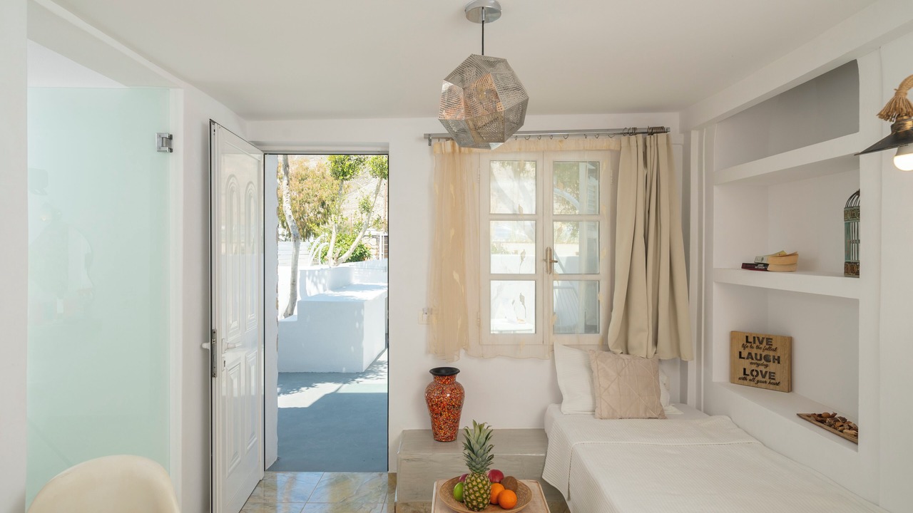 Photo of Bedroom in Perissa