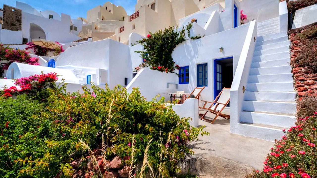 Photo of Others in Oia