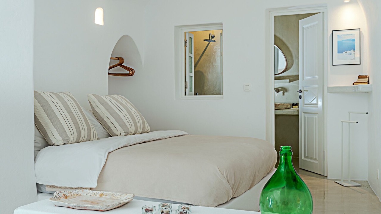 Photo of Bedroom in Firostefani