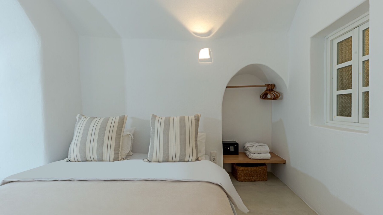 Photo of Bedroom in Firostefani