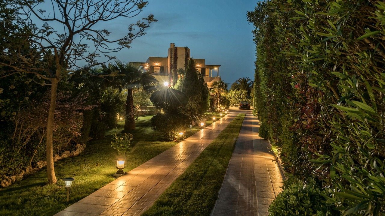 Photo of Outdoor in Roussospiti