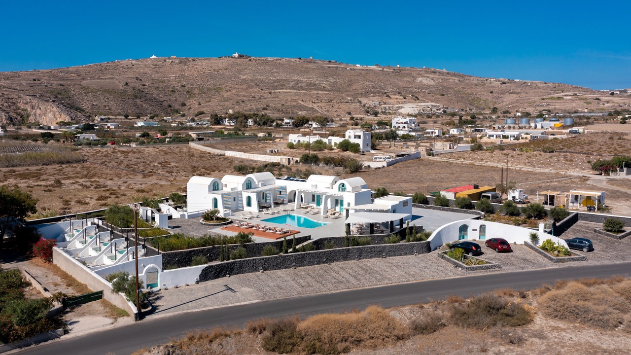 Photo of Outdoor in Perivolos