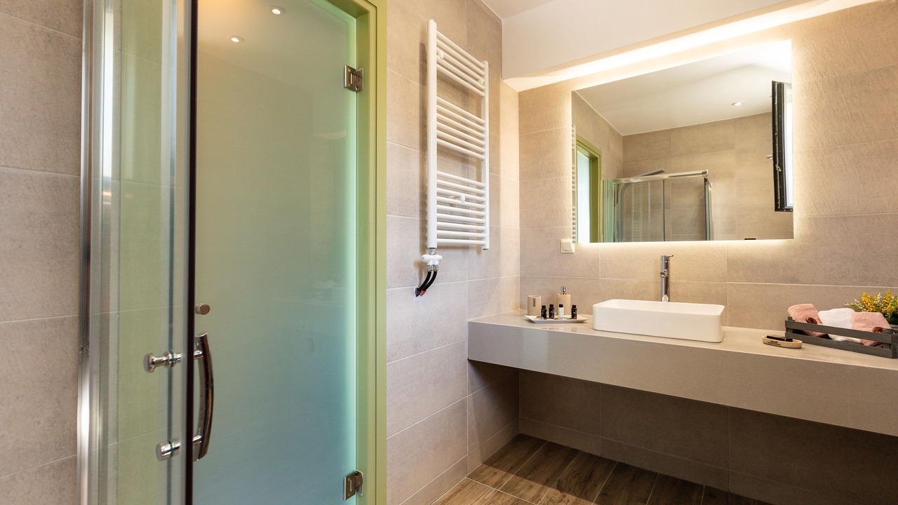 Photo of Bathroom in Adele