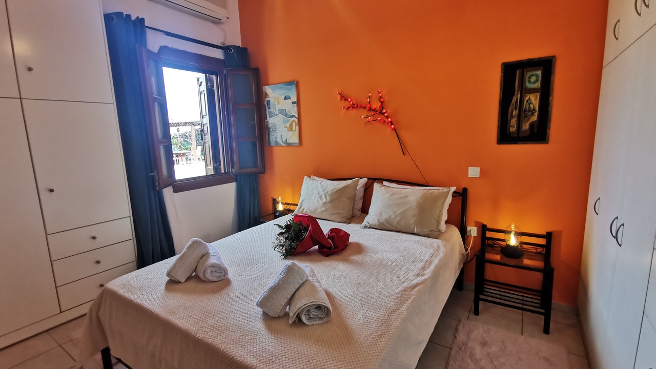 Photo of Bedroom in Megalochori