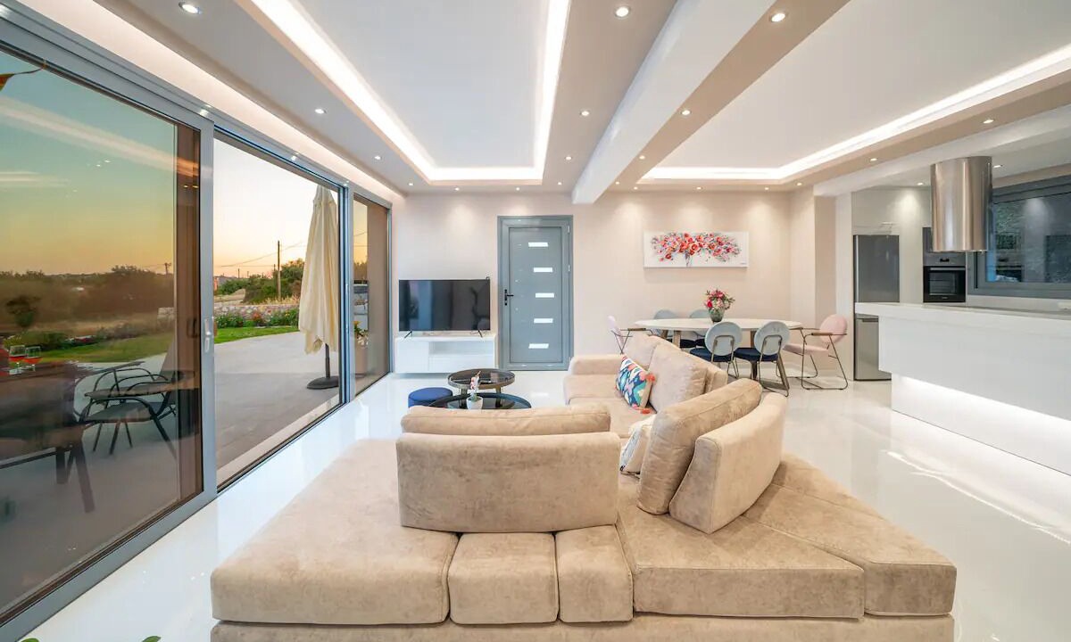 Photo of Livingroom in Karavados