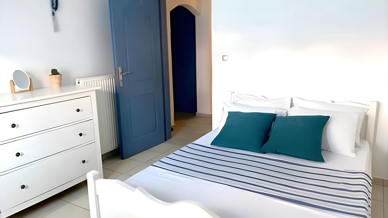 Photo of Bedroom in Firostefani