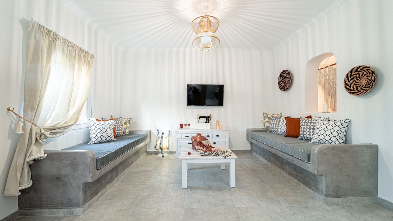 Photo of Livingroom in Akrotiri