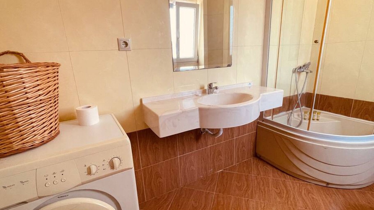 Photo of Bathroom in Platanias Town