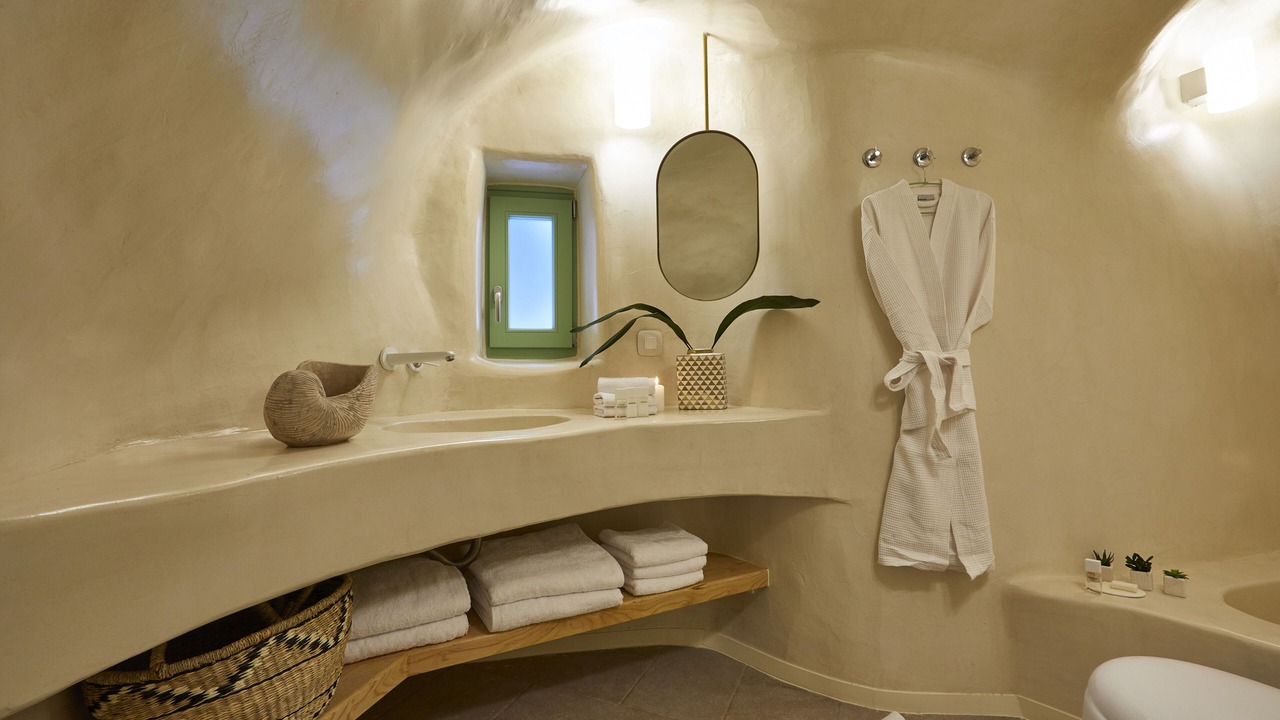 Photo of Bathroom in Imerovigli
