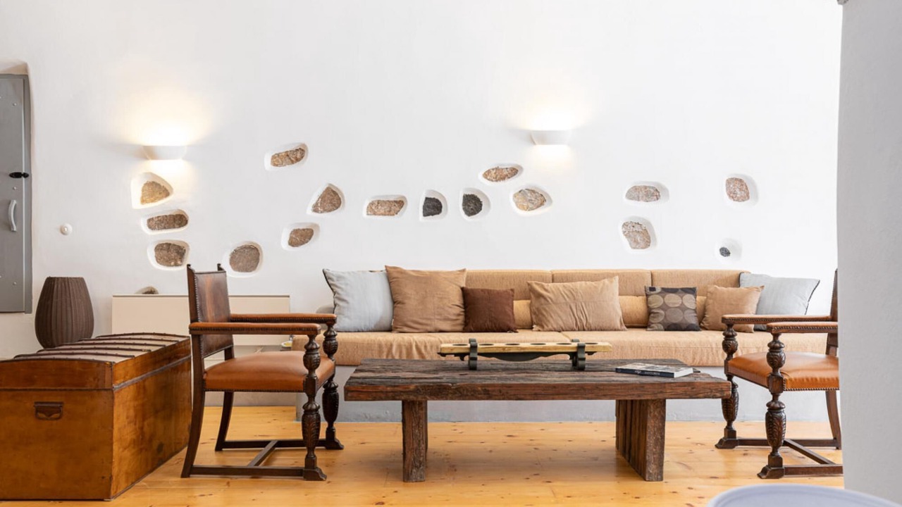 Photo of Livingroom in Emporio