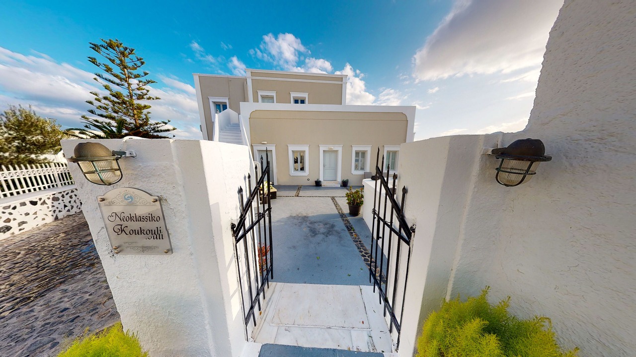 Photo of Outdoor in Fira