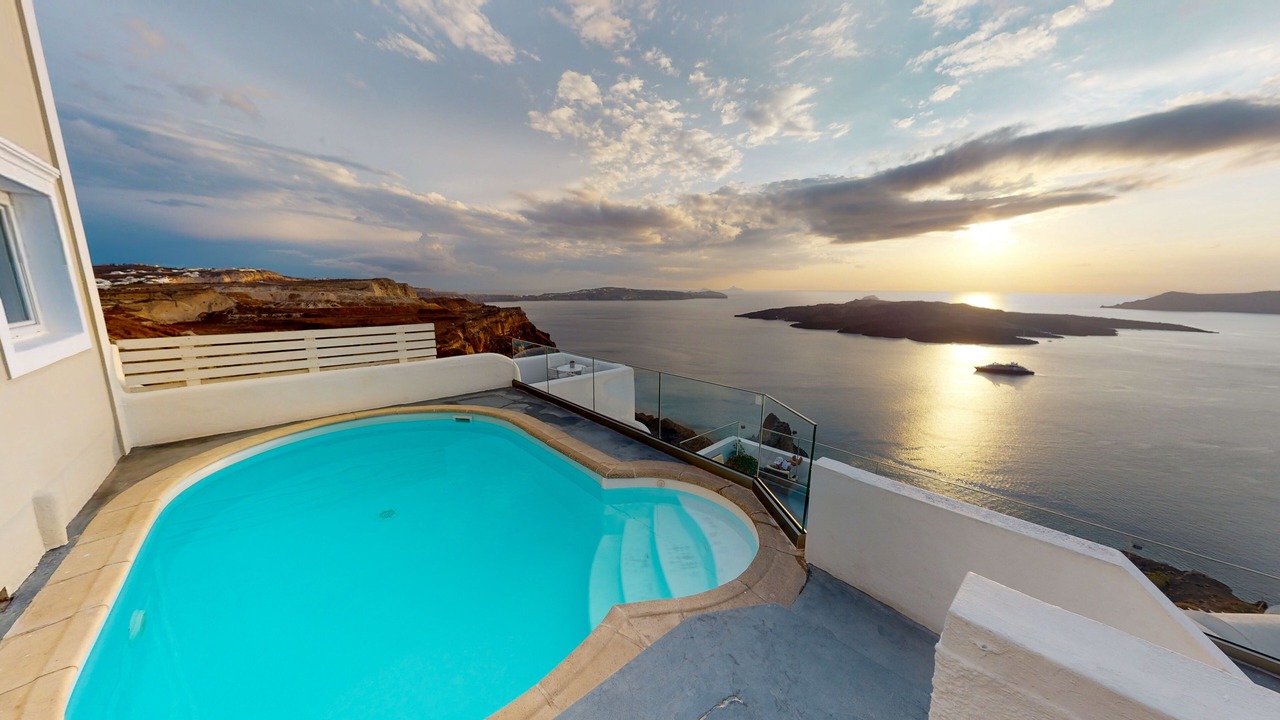 Photo of Outdoor in Fira