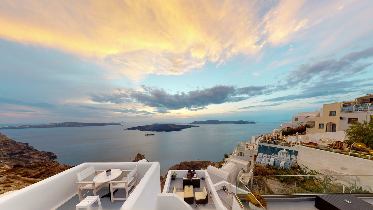 Photo of Outdoor in Fira