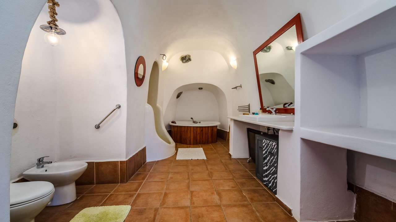 Photo of Bathroom in Finikia